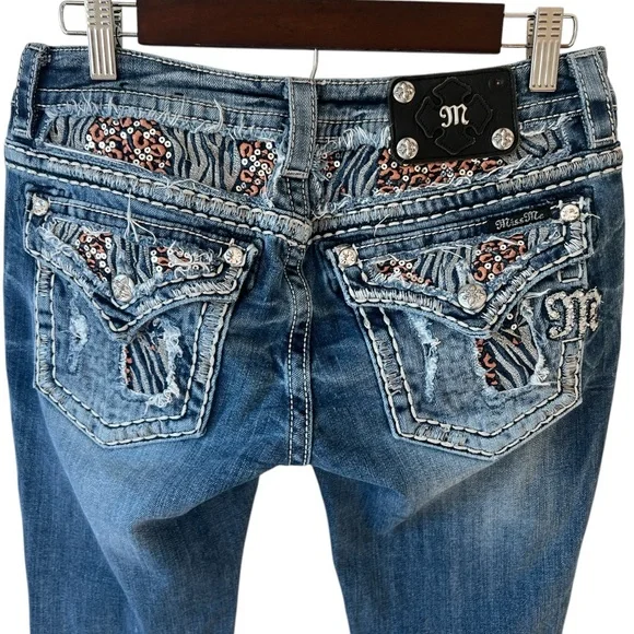 Miss Me Signature-Rise Boot Cut Jeans - Picture 7 of 14